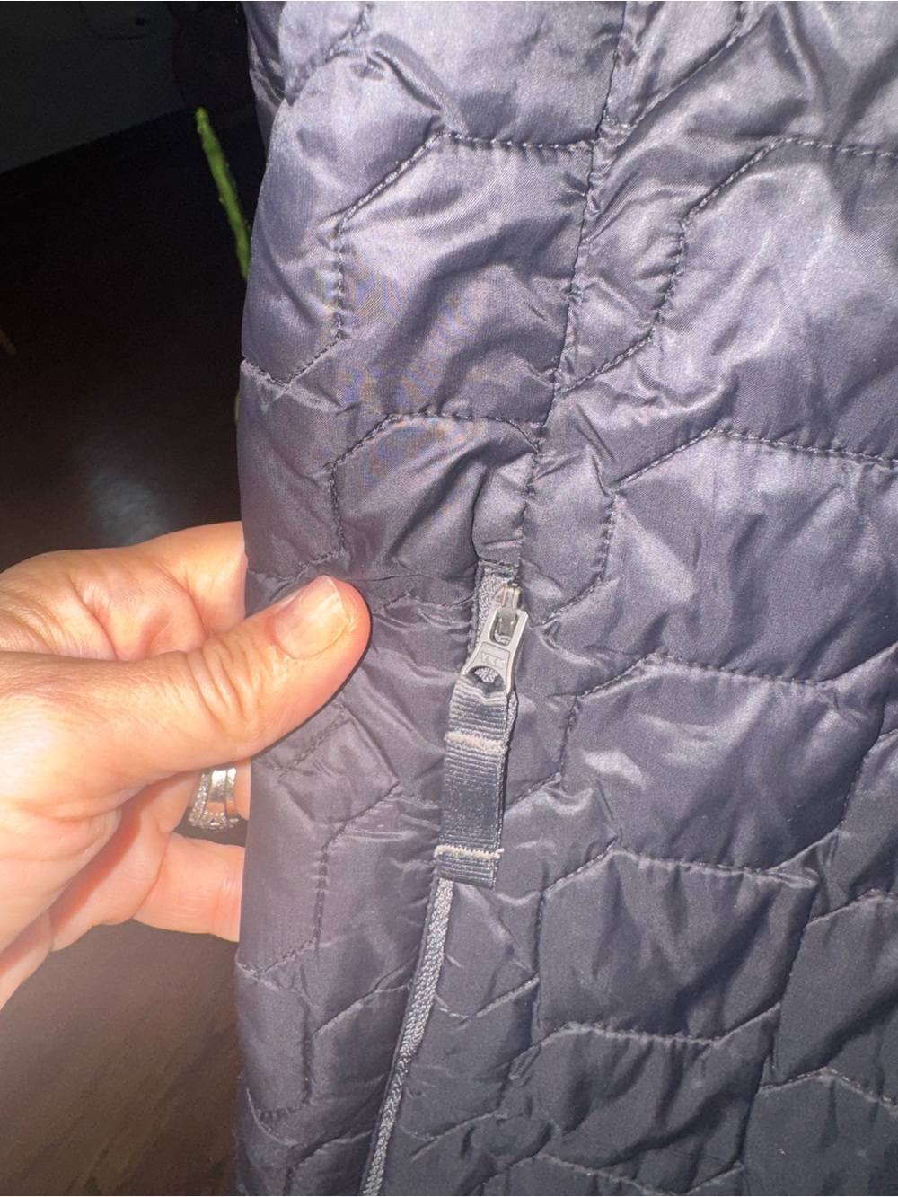 The North Face boys xl Black Quilted Puffer Jacket - Picture 8 of 11
